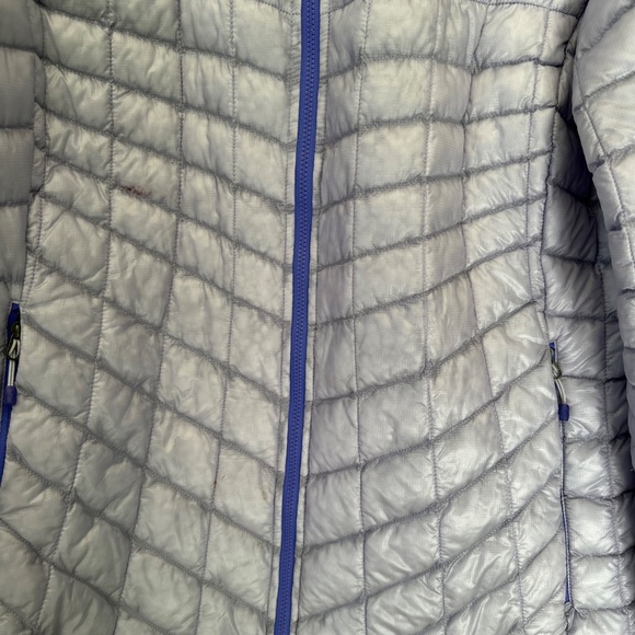 The North Face puffer jacket - Picture 9 of 12